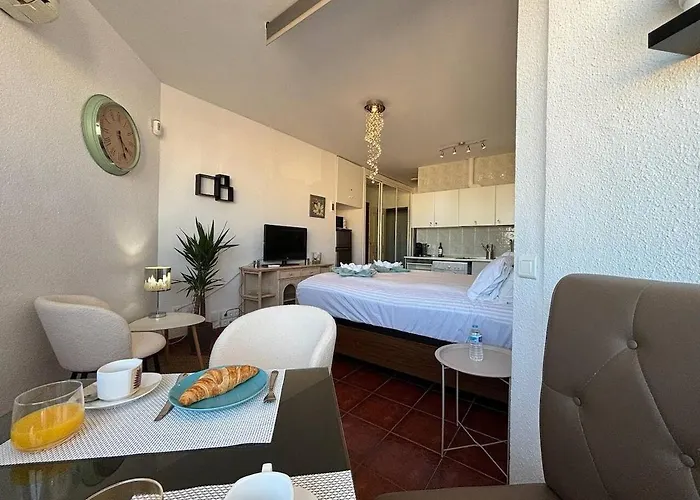 Zenith - Hypercenter - Seaview Appartement *