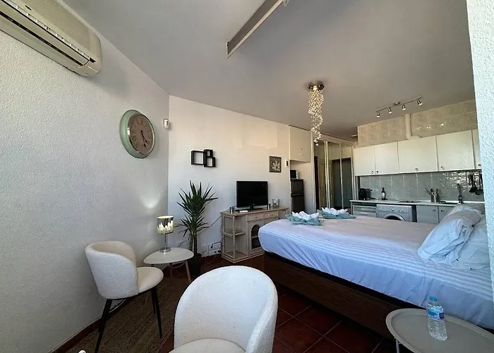 Zenith - Hypercenter - Seaview * Torremolinos