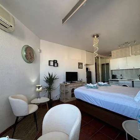 Zenith - Hypercenter - Seaview * Torremolinos